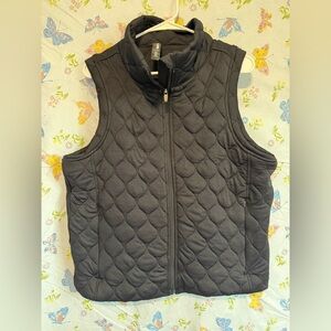 Kirkland Signature Women’s Quilted Vest | Black | Size Large